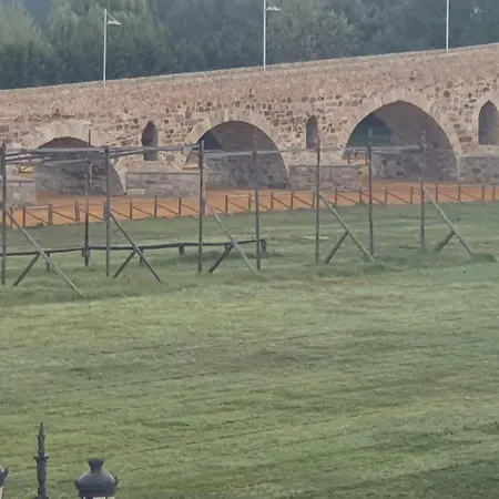 Canton Plaza Guest house Hospital de Orbigo