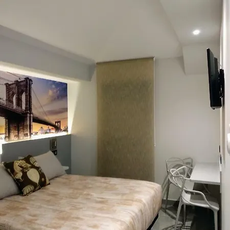 Penzion Canton Plaza 2*