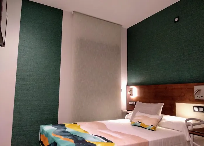 Canton Plaza Guest house Hospital de Orbigo